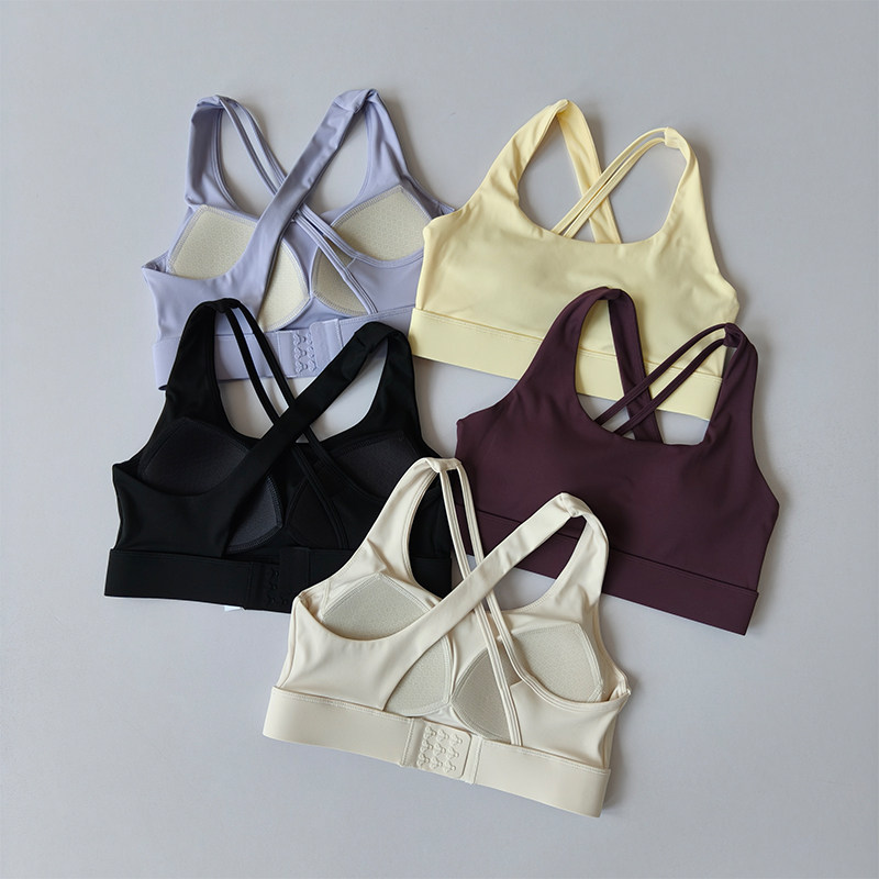 High-Intensity Sports Bra, All - Trail Running Vest recension och pris